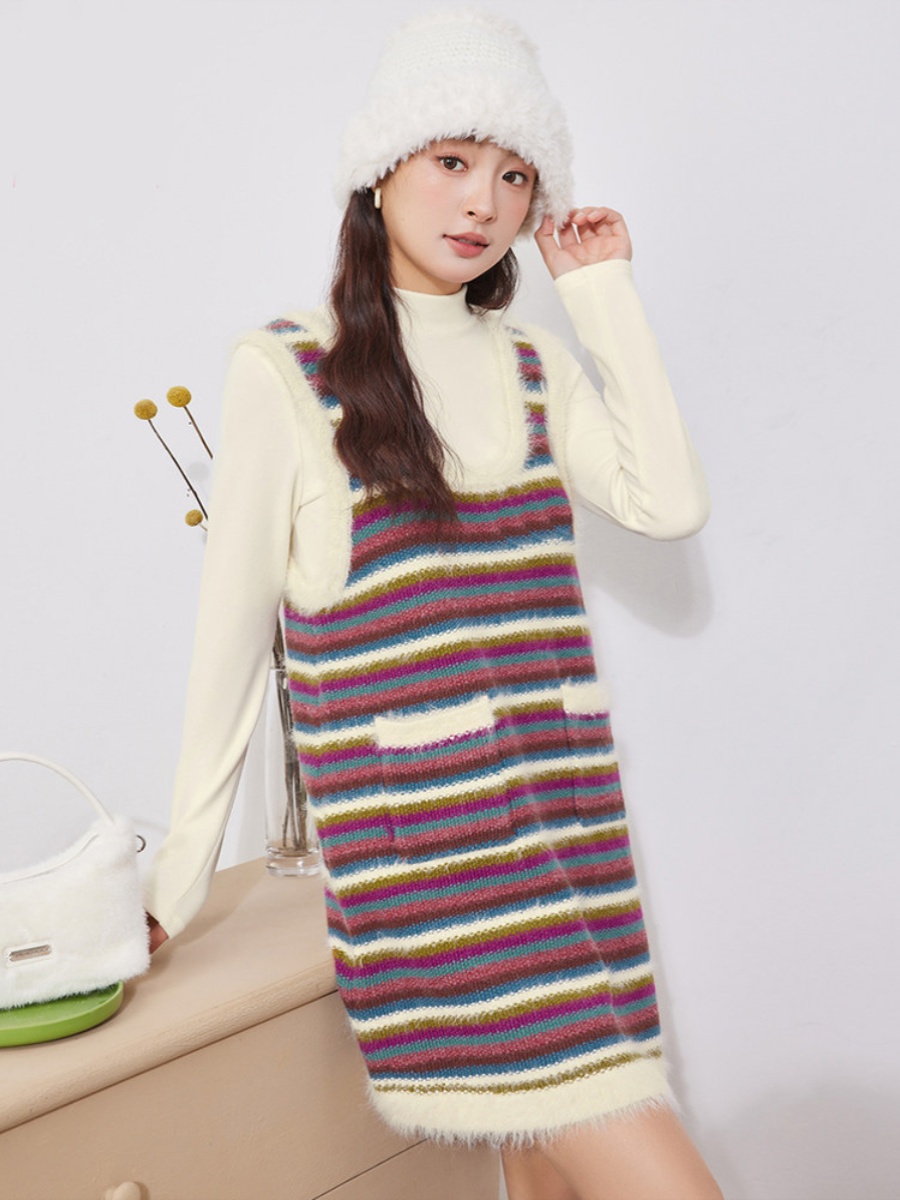 Fashionable Knitted Dress Set  - Korean Tea Set recension och pris